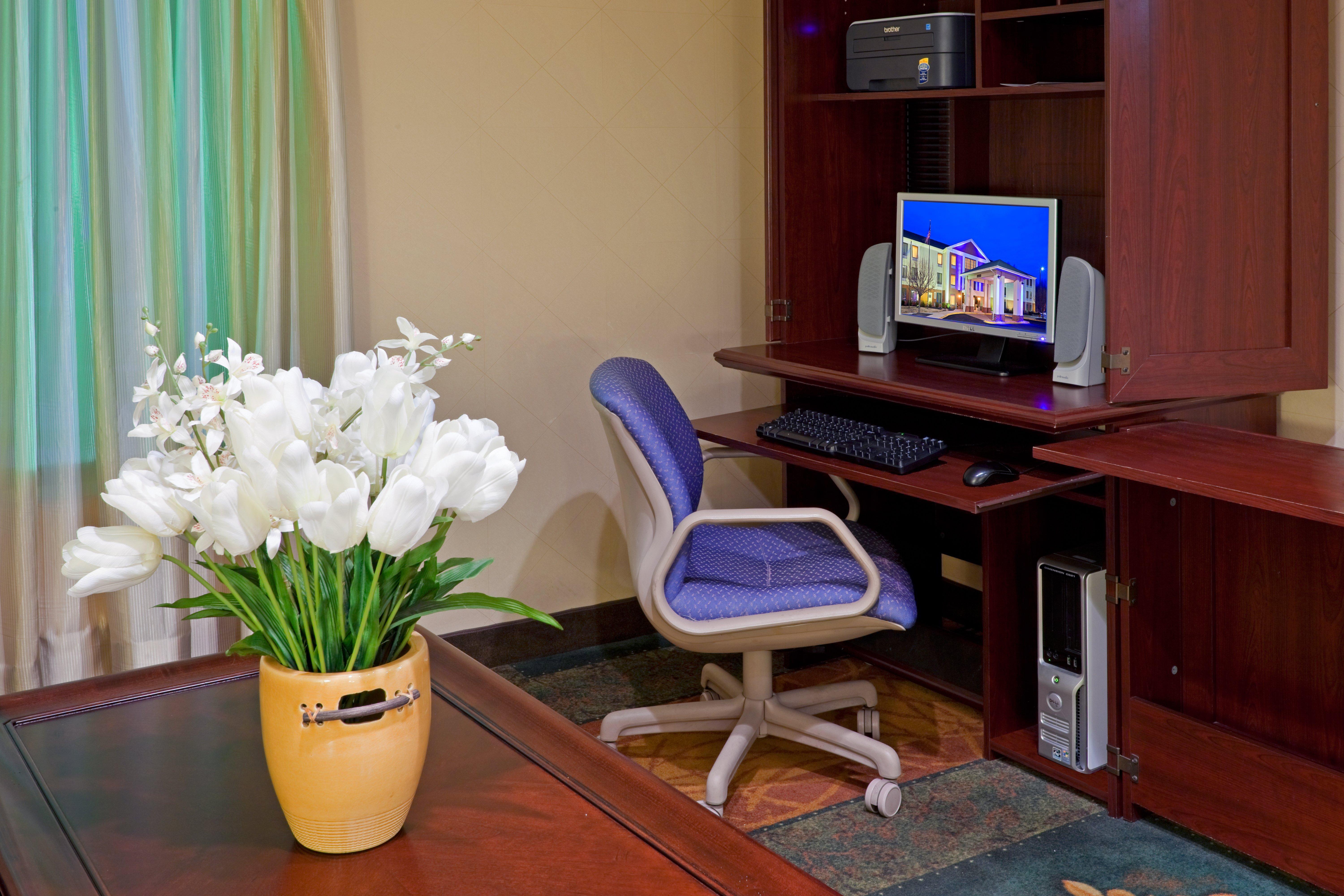 Holiday Inn Express & Suites Carneys Point - Pennsville By Ihg Bagian luar foto