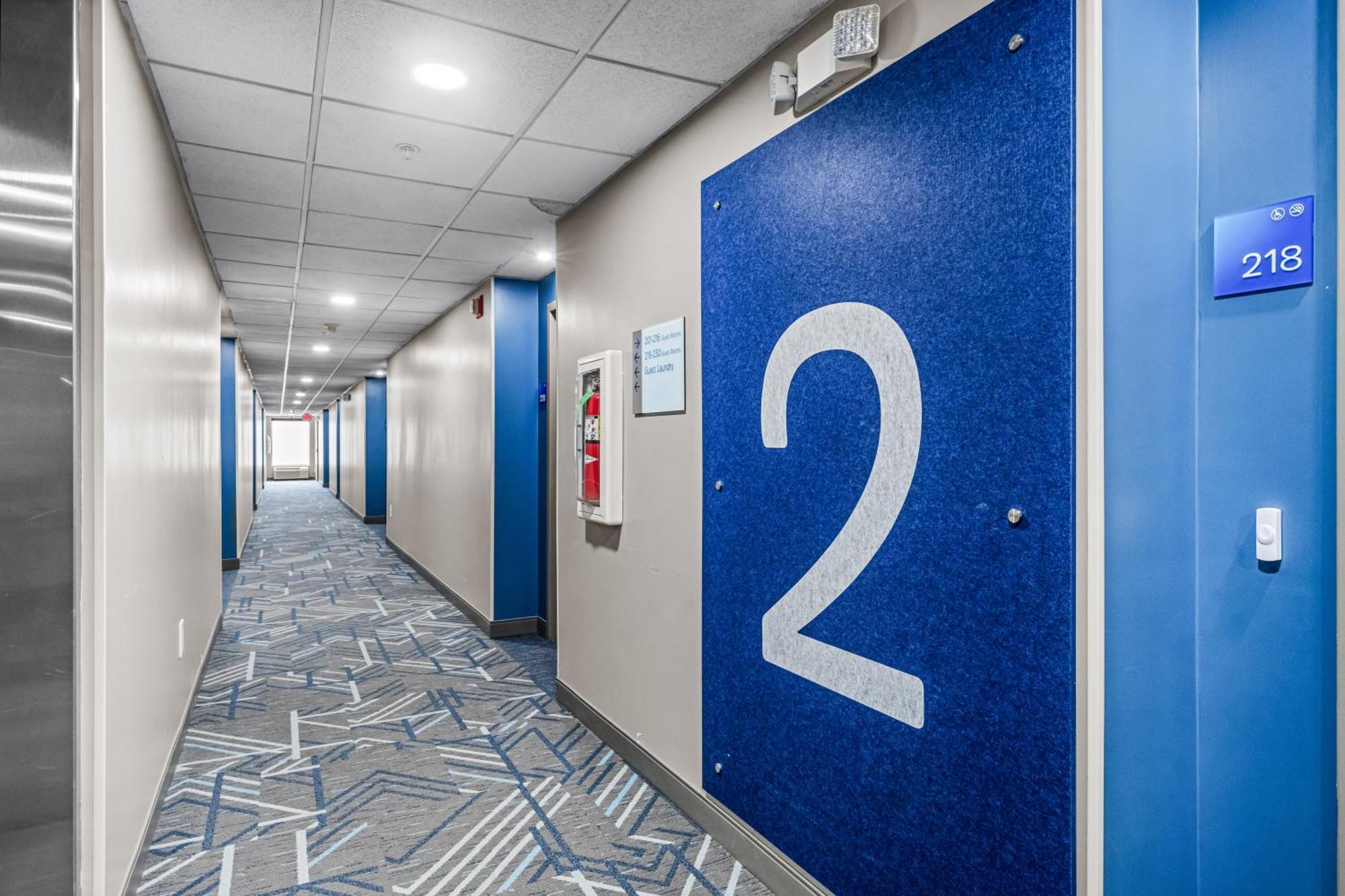 Holiday Inn Express & Suites Carneys Point - Pennsville By Ihg Bagian luar foto