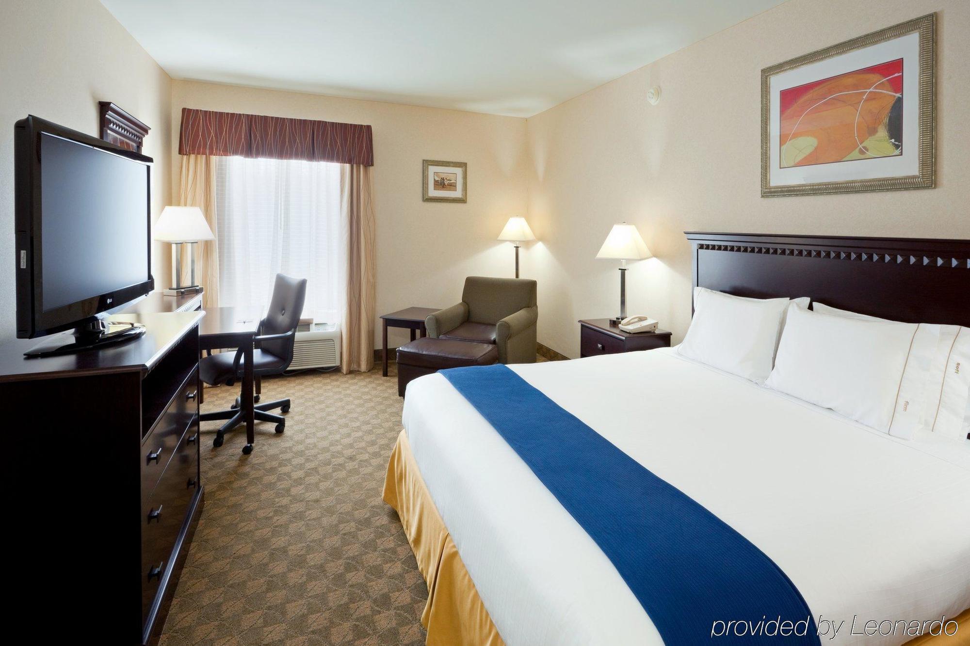 Holiday Inn Express & Suites Carneys Point - Pennsville By Ihg Ruang foto