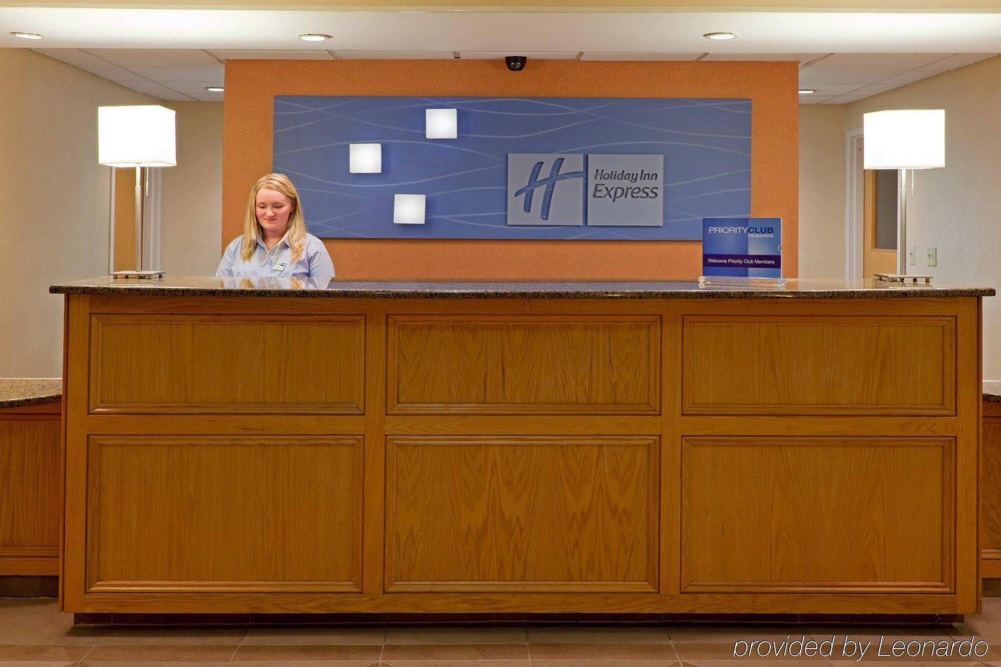 Holiday Inn Express & Suites Carneys Point - Pennsville By Ihg Bagian luar foto